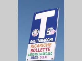 Negozio in Vendita a Abano Terme, 349'000€, 65 m², arredato