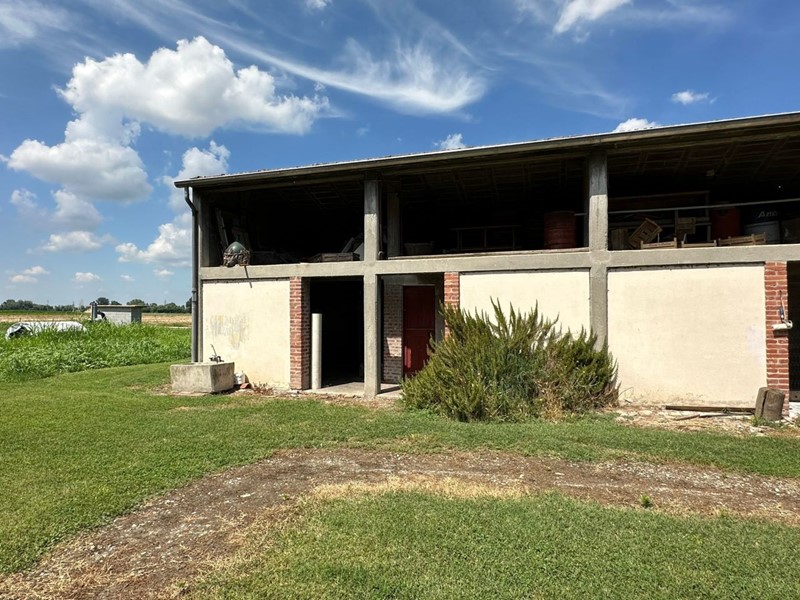 Casa Indipendente in Vendita a Fiorenzuola d'Arda, 40'000€, 120 m²