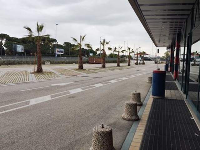 Immobile commerciale in Vendita a Civitanova Marche, 3'019'000€, 3308 m²