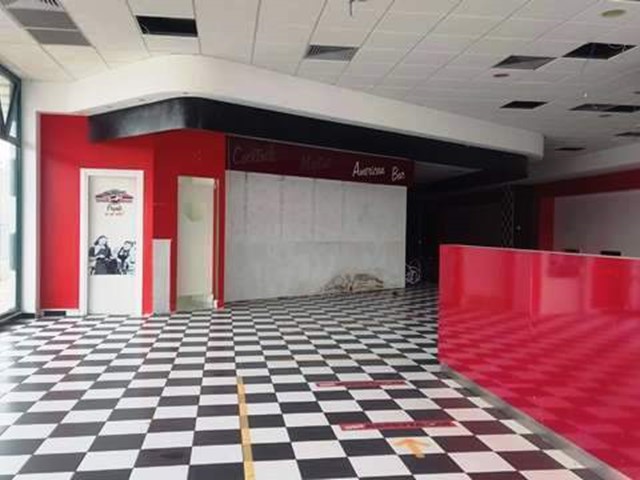 Immobile commerciale in Vendita a Civitanova Marche, 3'514'000€, 3945 m²