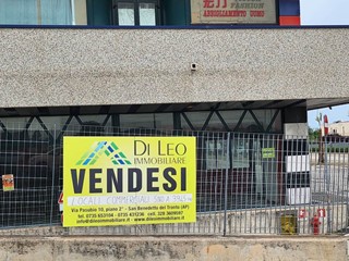Immobile commerciale in Vendita a Civitanova Marche, 3'514'000€, 3945 m²