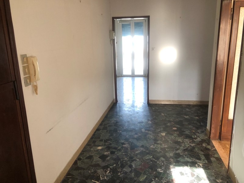 Appartamento in Vendita a Padova, 230'000€, 140 m², con Box