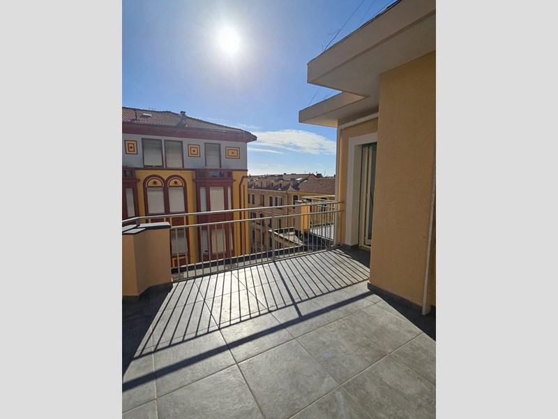 Attico in Vendita a Sanremo, zona Centro, 198'000€, 55 m²