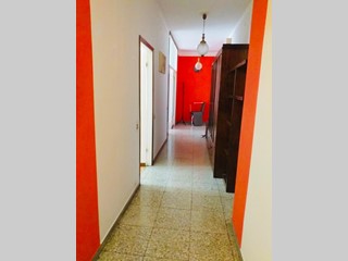 Appartamento in Affitto a Villafranca in Lunigiana, 900€, 150 m², arredato