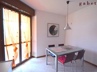 Trilocale in Vendita a Magenta, 250'000€, 95 m²