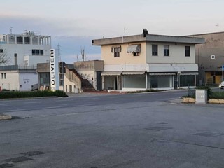 Capannone in Affitto a Rimini, zona SPADAROLO, 2'800€, 