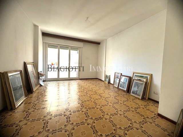 Appartamento in Vendita a Livorno, zona fabbricotti, 299'000&euro;, 120 m²