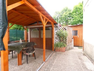 Trilocale in Vendita a Calcinaia, zona Oltrarno, 130'000€, 51 m², arredato, con Box