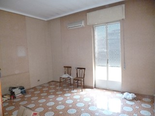 Casa Indipendente in Vendita a Ragusa, 50'000&euro;, 120 m²