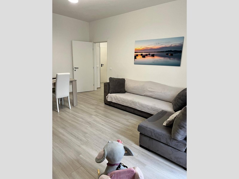 Trilocale in Vendita a Lugo, zona semicentrale, 140'000€, 140 m², arredato