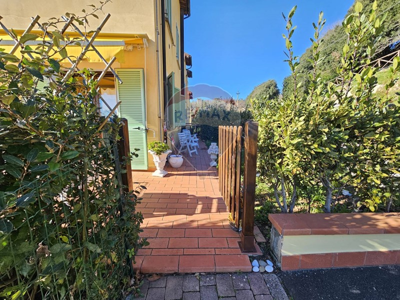 Bilocale in Vendita a Monteverdi Marittimo, 88'000€, 41 m²
