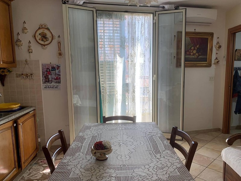 Appartamento in Vendita a Palermo, 98'000€, 105 m²