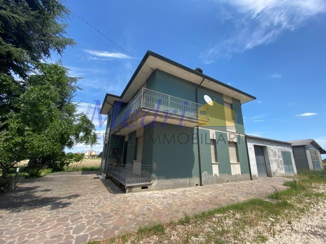 Terreno agricolo in Vendita a Cesena, zona San Martino In Fiume, 650'000€, 269 m²