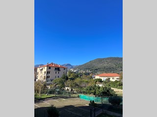 Trilocale in Vendita a Borgio Verezzi, zona Borgio, 289'000€, 70 m²
