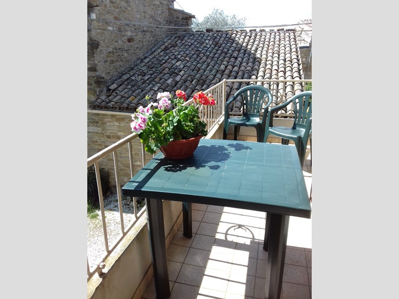 Bilocale in Affitto a Assisi, zona Porziano , 400€, 60 m², arredato