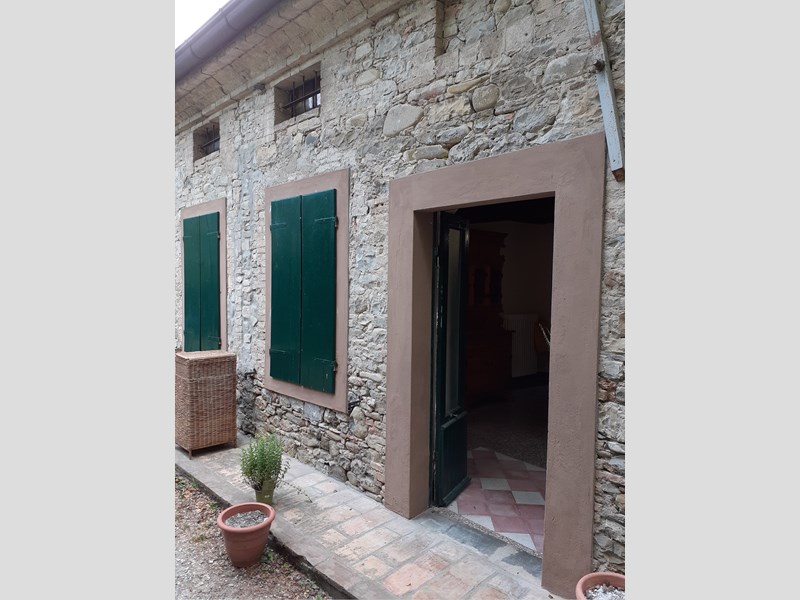 Appartamento in Affitto a Fornovo di Taro, 420€, arredato