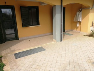 Trilocale in Vendita a Rotondi, 70'000&euro;, 70 m², con Box