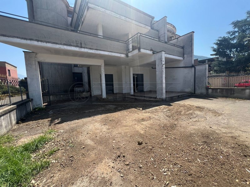 Quadrilocale in Vendita a Castel San Giorgio, 120 m²