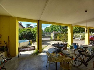 Villa in Vendita a Bergamo, 720'000€, 361 m²
