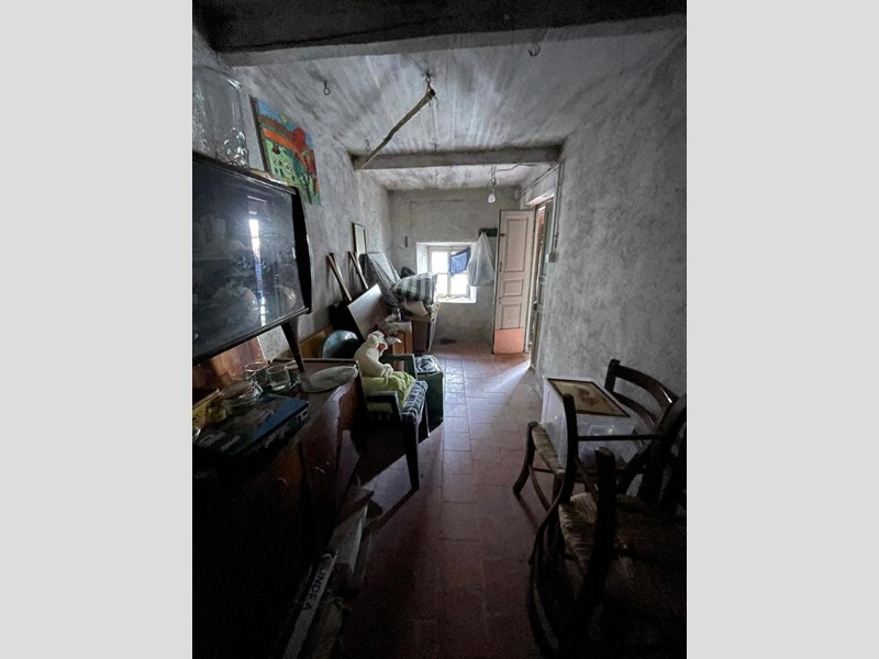 Trilocale in Vendita a Solignano, zona Boio, 15'000&euro;, 40 m²