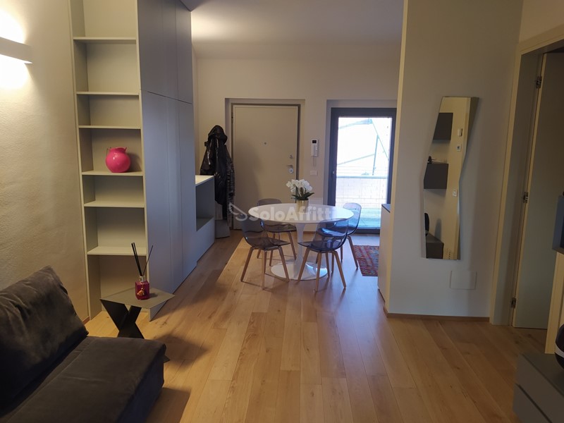 Trilocale in Affitto a Sassuolo, 1'150€, 98 m², arredato, con Box