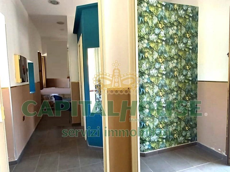 Immobile commerciale in Affitto a Capua, zona Sant'Angelo in Formis, 200€, 30 m²