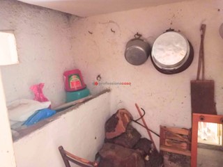 Casa Indipendente in Vendita a Orsara di Puglia, 19'000&euro;, 74 m²