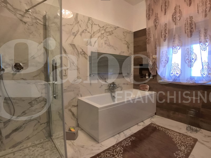 Quadrilocale in Vendita a Aprilia, 229'000€, 152 m²