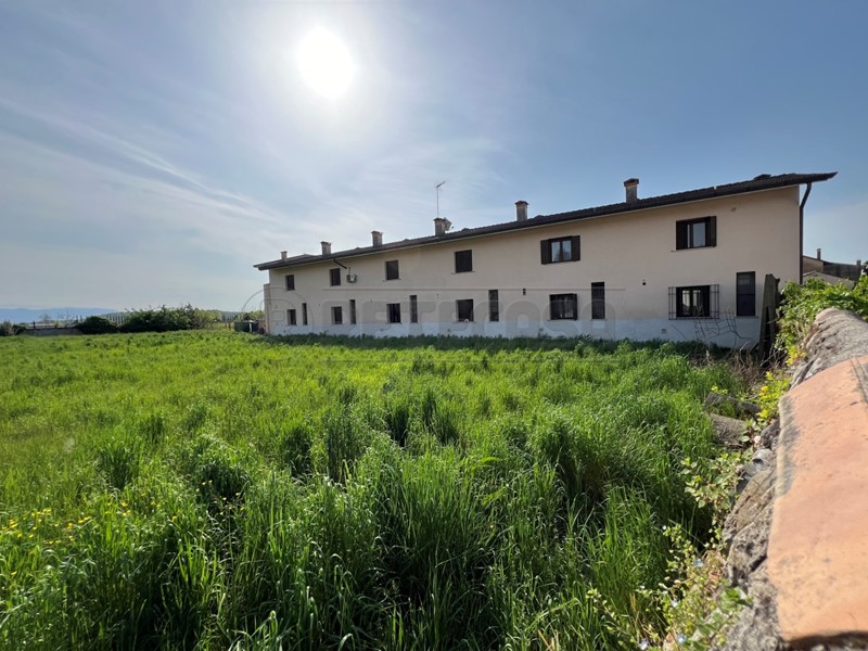 Terreno edificabile in Vendita a Chiopris Viscone, 209'000€, 2 m²