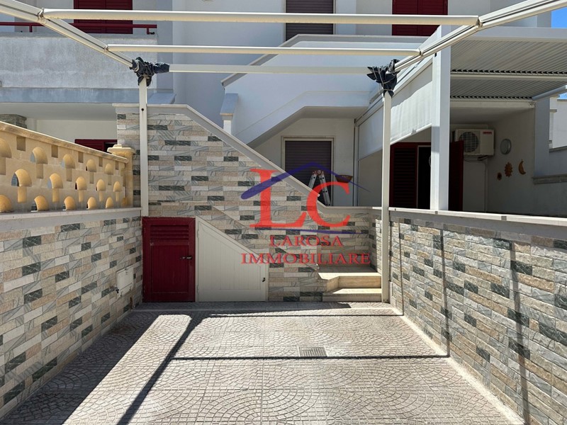 Appartamento in Vendita a Melendugno, zona San Foca, 110'000€, 60 m²