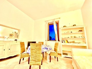 Trilocale in Affitto a Livorno, zona Quercianella, 700€, 60 m², arredato