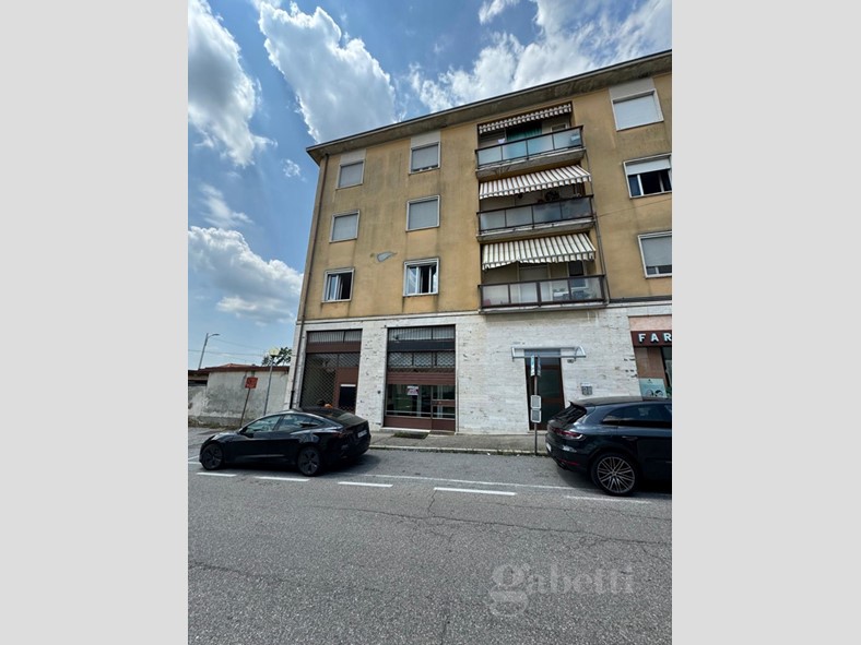 Ufficio in Vendita a Sumirago, 120'000€, 132 m²