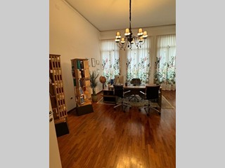 Ufficio in Affitto a Vicenza, 26'400€, 160 m²