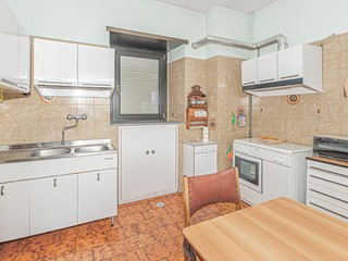 Villa in Vendita a Caselette, 259'000€, 350 m²