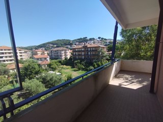 Quadrilocale in Vendita a Andora, 300'000€, 60 m², arredato