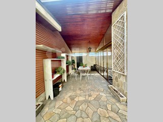 Villa in Vendita a Senago, 460'000€, 353 m², arredato