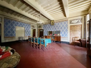 Casa Semi Indipendente in Vendita a Lucca, zona Santa Maria a Colle, 260'000€, 350 m²