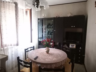 Casa Semi Indipendente in Vendita a Monte San Pietrangeli, zona centro, 70'000€, 130 m²