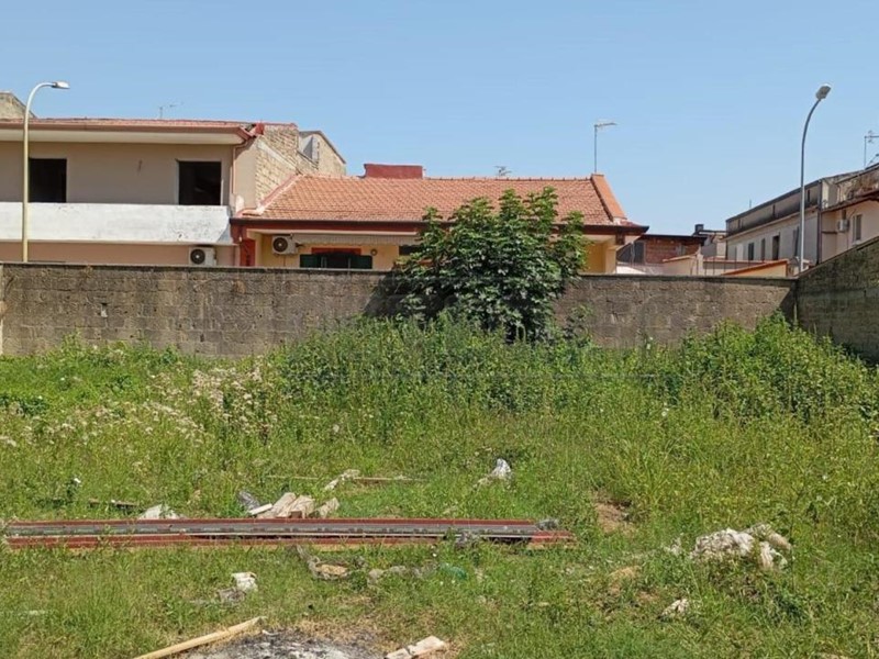 Terreno edificabile in Vendita a Marcianise, 120'000€, 
