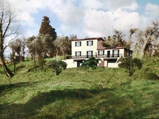 Terreno edificabile in Vendita a Sarzana, zona Santa Caterina, 125'000€, 180 m², con Box