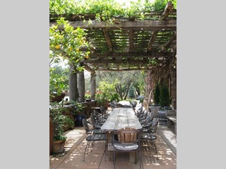 Casale in Vendita a Ancona, 195'000€, 210 m²