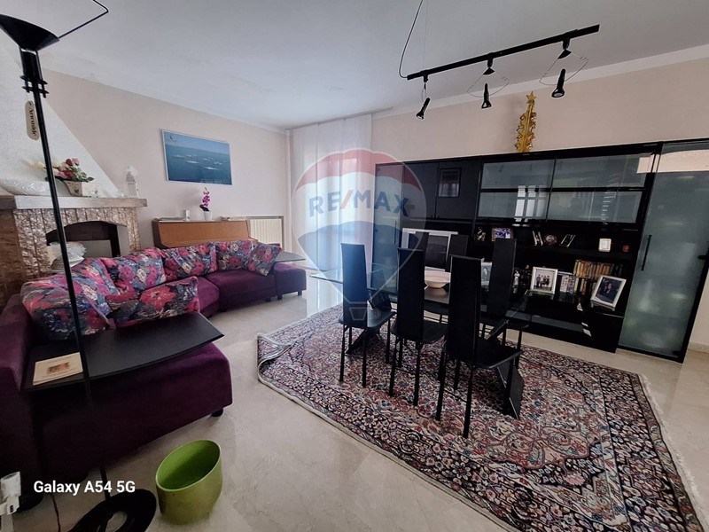 Appartamento in Vendita a Archi, 85'000€, 115 m²