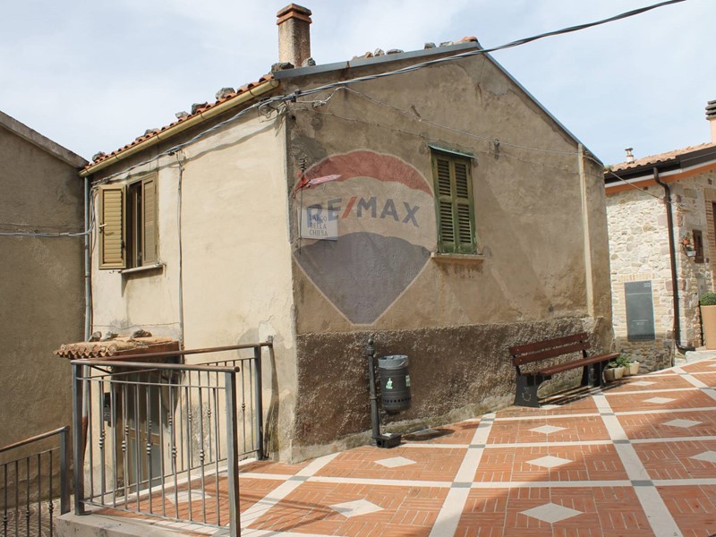 Casa Indipendente in Vendita a Altino, 28'000€, 60 m²