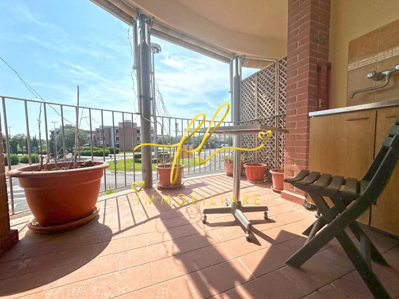 Quadrilocale in Vendita a Rosignano Marittimo, zona Vada, 190'000€, 79 m², con Box