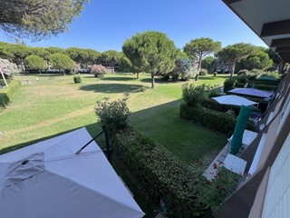 Trilocale in Vendita a Bibbona, zona Marina di Bibbona, 200'000€, 75 m², arredato