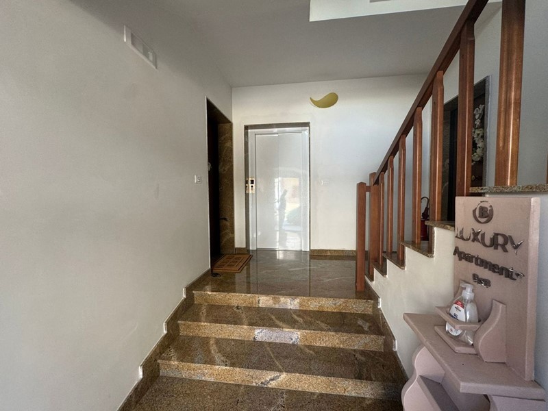 Quadrilocale in Vendita a Pulsano, 145'000€, 100 m², arredato