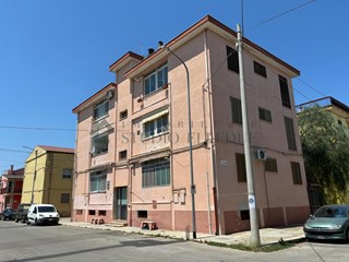 Trilocale in Vendita a Sannicandro di Bari, 78'000€, 80 m²