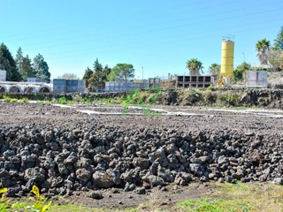 Terreno industriale in Vendita a Aci Sant'Antonio, zona Lavinaio, 470'000€, 6700 m²