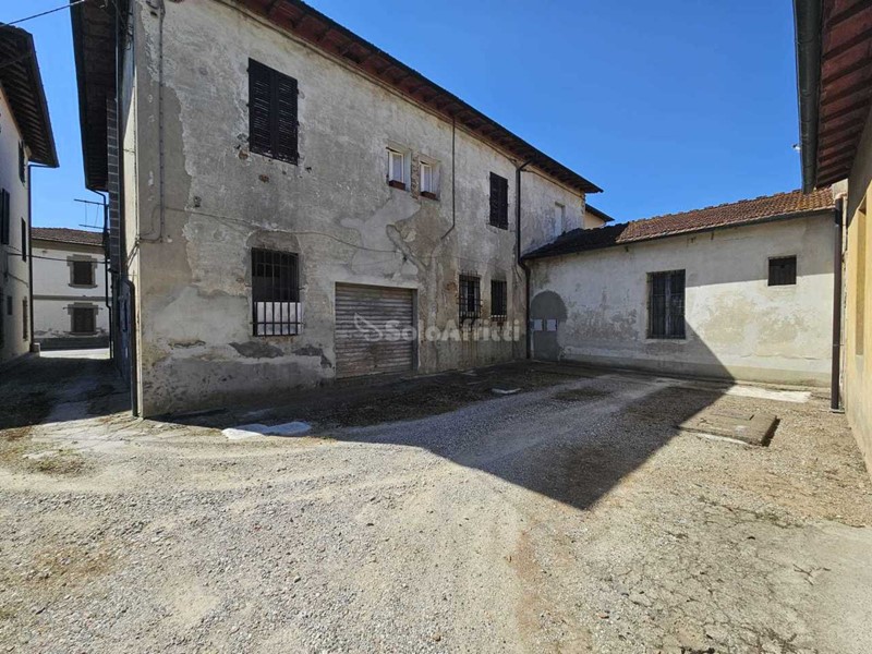 Capannone in Affitto a Fucecchio, 600&euro;, 200 m²