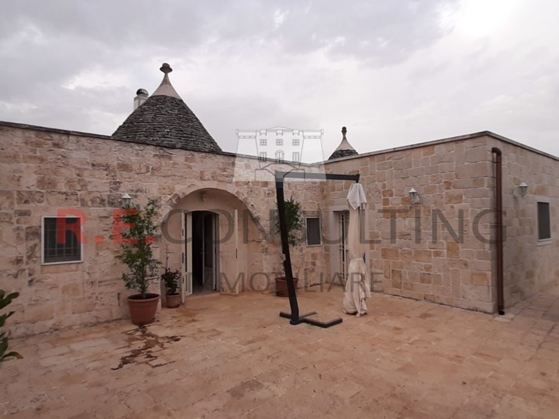 Appartamento in Vendita a Martina Franca, 450'000€, 250 m²